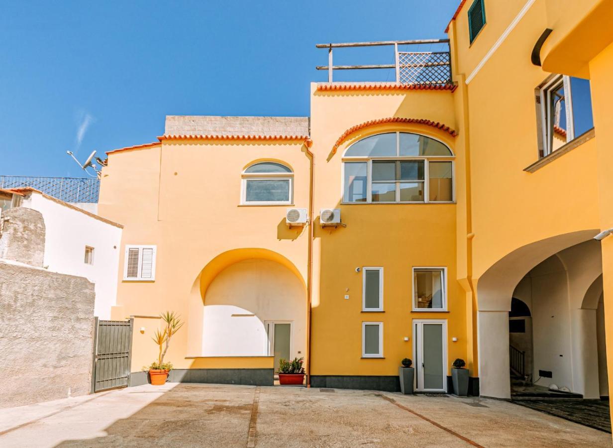 Апартаменты Casa Neval Lacco Ameno Лакко-Амено Экстерьер фото